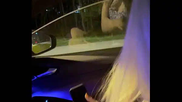 Fucked Busty Sexy Blonde In A Car and Came On Her Face