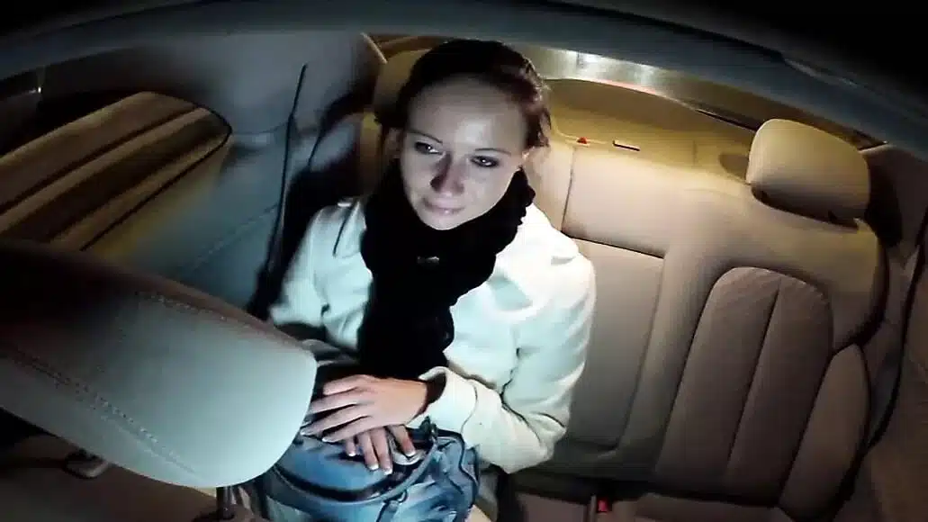 HornyTaxi Enza fucks me on camera to give to her ex