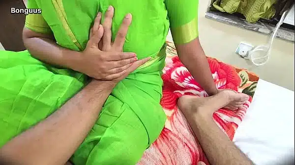 Aunty made me Fuck her and Cum in her Pussy When Nobody’s Home