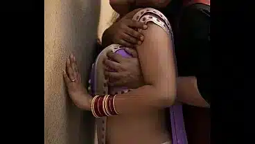 Desi BHABHI saree romance