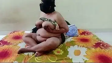 MomComesFirst – desi Village stepmom