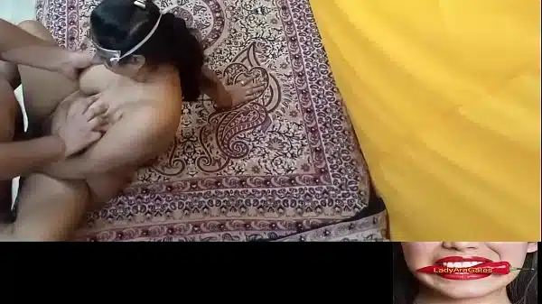 Newly married desi chubby girl missionary style fuck with boyfriend
