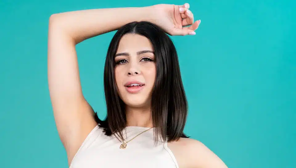Up Close VR with Kylie Rocket