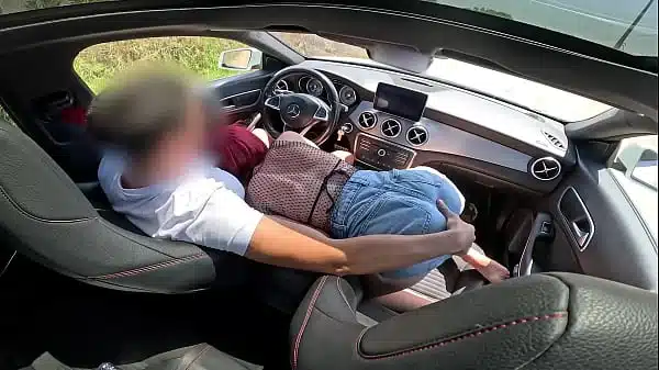 A young woman leaving a party gets in my car and gives me a blowjob until I cum, she sucks me while I’m driving, the slut loved eating me on the road, I don’t stop until I finish in her beautiful naughty little mouth